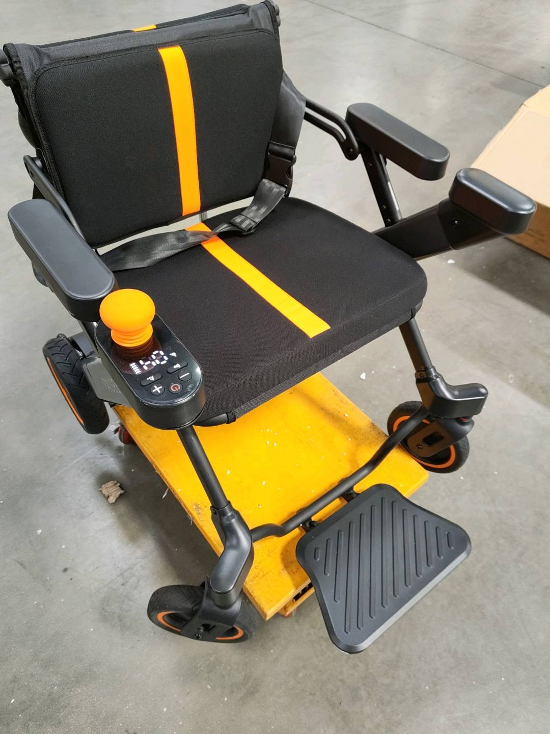 [Refurbished] Paiseec 2-in-1 Electric Wheelchair W1